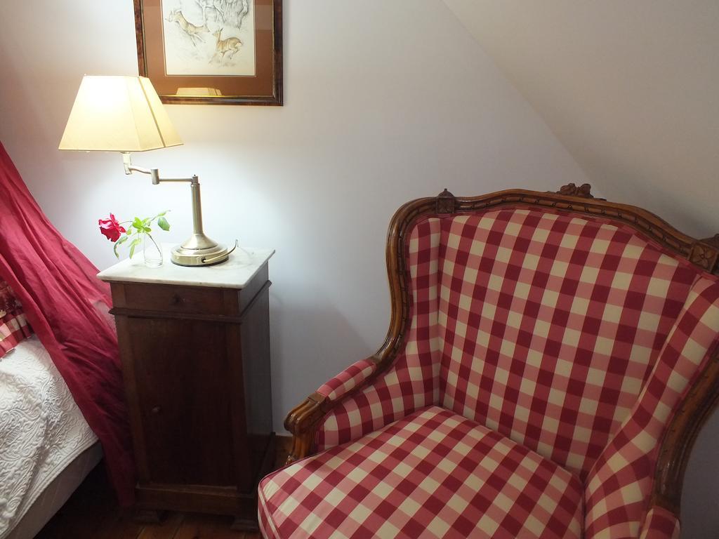 Château de Nazé Vivy Quarto foto